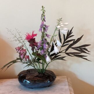 Rounded Ikebana Vase